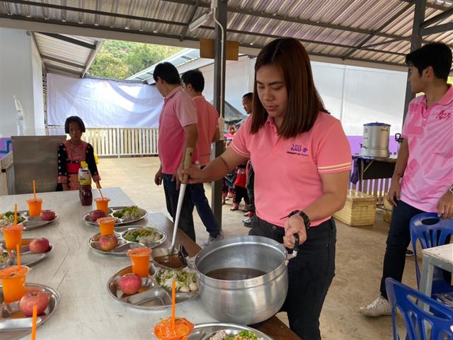 โครงการทอดผ้าป่าหนังสือ 