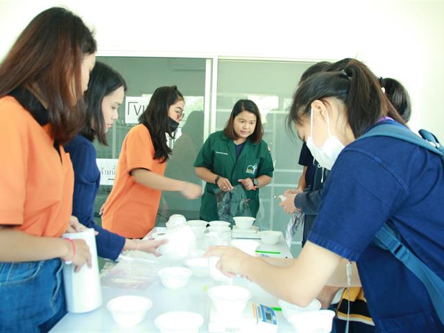 คณะเกษตรศาสตร์และทรัพยากรธรรมชาติ ม.พะเยา ต้อนรับคณะนักเรียนค่ายวิทยาศาสตร์สานสัมพันธ์ฉันท์ วมว. ครั้งที่ 12 ร่วมกิจกรรมทัศนศึกษาแหล่งเรียนรู้ ณ ศูนย์ศึกษาเศรษฐกิจพอเพียงการเกษตรฯ มหาวิทยาลัยพะเยา