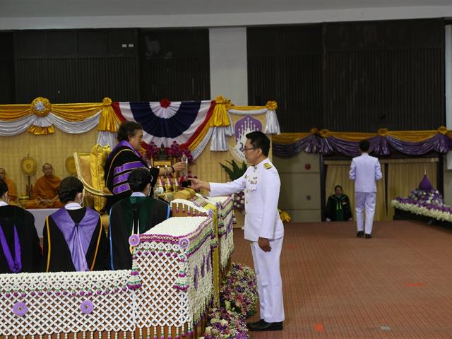 พิธีพระราชทานปริญญาบัตรแก่ผู้สำเร็จการศึกษาจากมหาวิทยาลัยพะเยา ประจำปีการศึกษา ๒๕๖๑  ณ หอประชุมพญางำเมือง มหาวิทยาลัยพะเยา