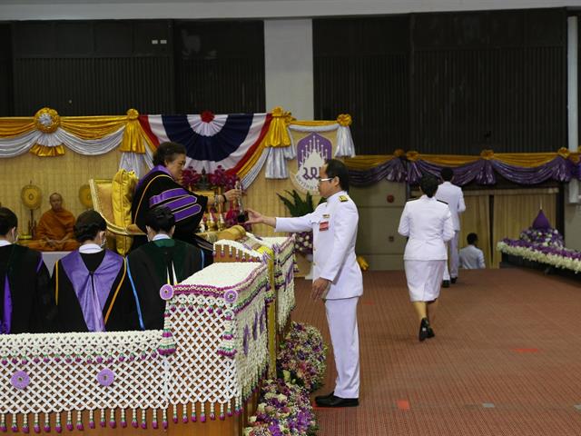 พิธีพระราชทานปริญญาบัตรแก่ผู้สำเร็จการศึกษาจากมหาวิทยาลัยพะเยา ประจำปีการศึกษา ๒๕๖๑  ณ หอประชุมพญางำเมือง มหาวิทยาลัยพะเยา