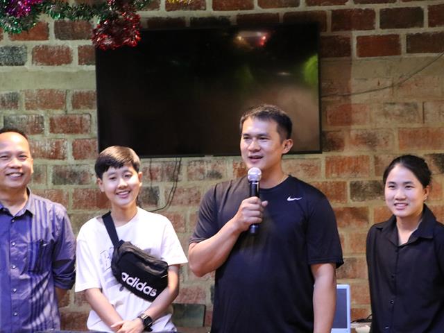 สานสัมพันธ์น้องพี่