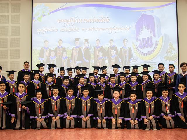 คณะกรรมการดำเนินงานพิธีพระราชทานปริญญาบัตร คณะศิลปศาสตร์ ดำเนินการฝึกซ้อมบัณฑิต เพื่อเตรียมความพร้อมเข้ารับพระราชทานปริญญาบัตร ประจำปีการศึกษา ๒๕๖๑