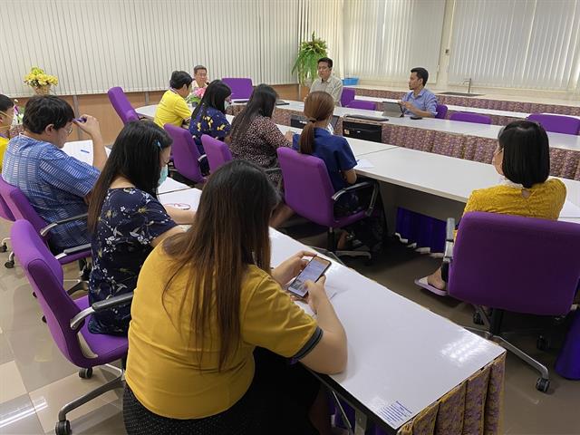 คณบดีคณะสหเวชศาสตร์ จัดประชุมผู้บริหารเพื่อเตรียมความพร้อมรับมือกับสถานการณ์การระบาดของโรคโคโรน่าไวรัส, COVID-19