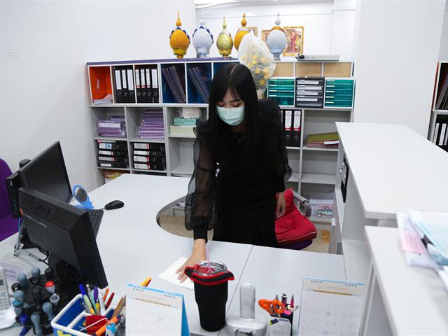 กองกลาง ร่วมใจ ต้ายภัยCOVID-19