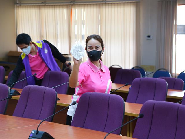 กองกลาง ร่วมใจ ต้ายภัยCOVID-19