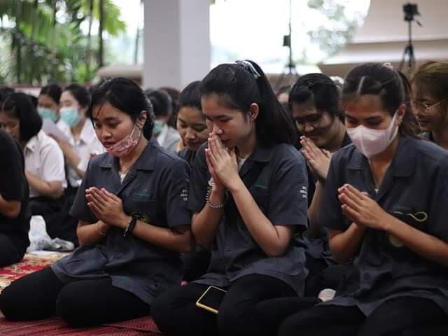 คณะแพทยศาสตร์ นำนิสิตเข้าร่วมโครงการธรรมะสุขใจ ในมหาวิทยาลัยพะเยา 