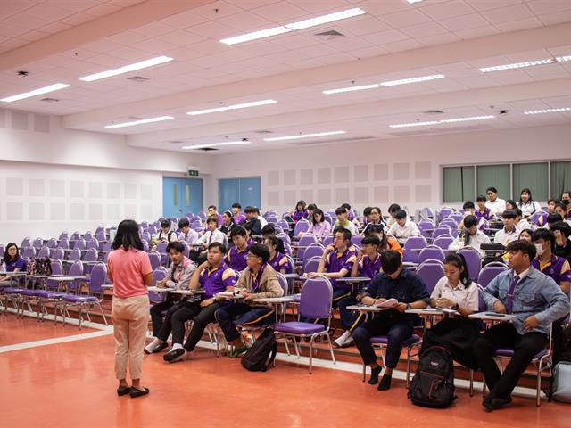 ศูนย์ภาษา คณะศิลปศาสตร์ จัดโครงการอบรมและทำความเข้าใจกระบวนการใช้งาน และทำข้อสอบวัดระดับภาษาอังกฤษ ด้วยโปรแกรม “DynEd Courseware for CEFR”