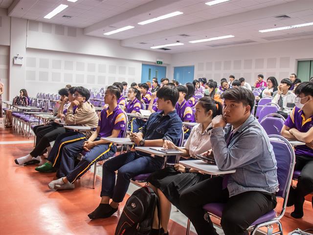 ศูนย์ภาษา คณะศิลปศาสตร์ จัดโครงการอบรมและทำความเข้าใจกระบวนการใช้งาน และทำข้อสอบวัดระดับภาษาอังกฤษ ด้วยโปรแกรม “DynEd Courseware for CEFR”