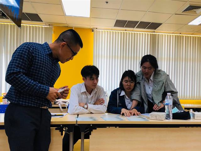  Look Good and Sound Good for Job Interview: สร้างบุคลิกแบบไหนให้ได้งาน