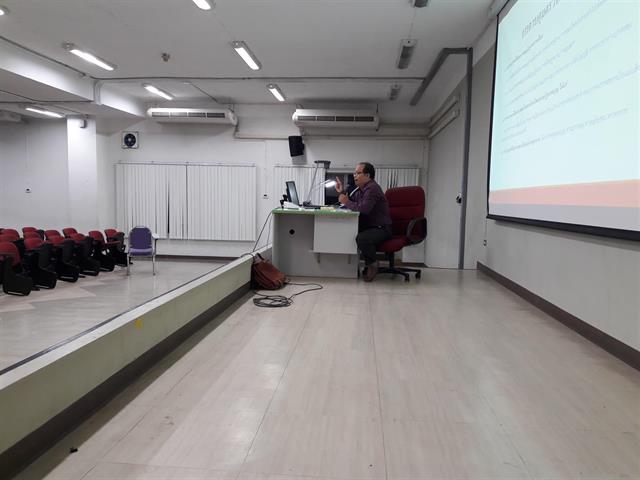 คณะนิติศาสตร์ได้จัดโครงการพัฒนาศักยภาพการเรียนรู้ของนิสิตให้อยู่และเรียนอย่างมีความสุข