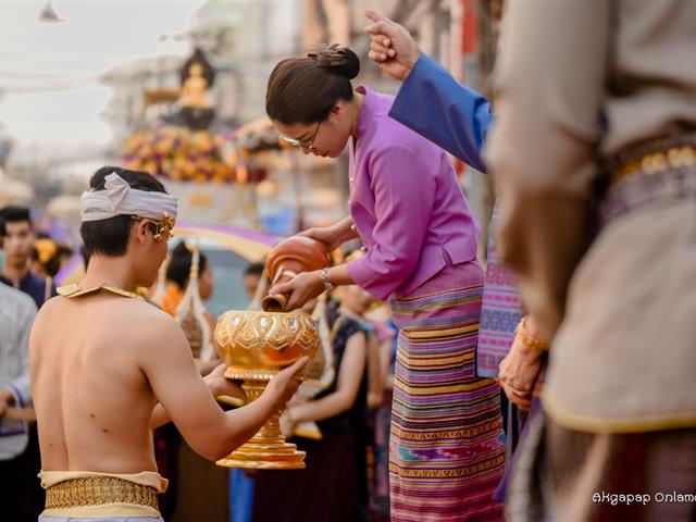 คณะศิลปศาสตร์ มหาวิทยาลัยพะเยา เข้าร่วมโครงการ “ประเพณีแห่ผ้าห่มพระธาตุจอมทอง” ครั้งที่ ๕