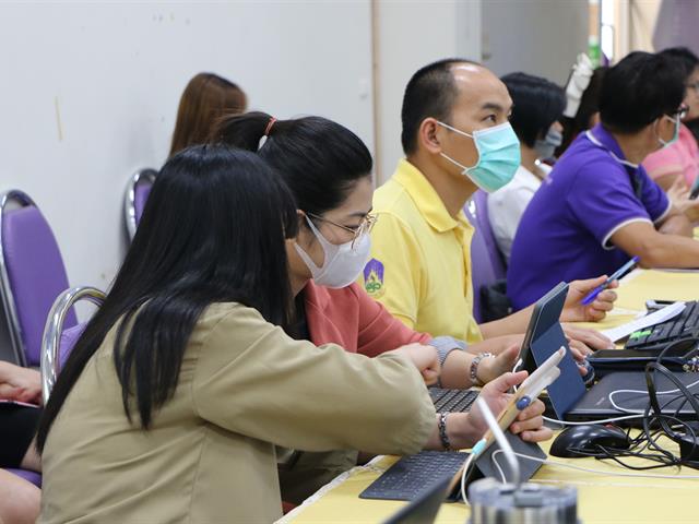 คณะแพทยศาสตร์ มหาวิทยาลัยพะเยา เตรียมความพร้อมในการจัดกาารเรียนการสอนผ่านสื่อสังคมออนไลน์ สู่นวัตกรรมการศึกษา