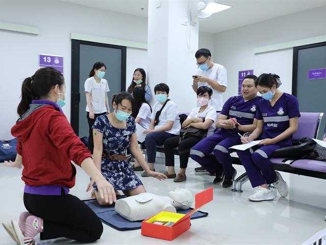 โครงการฝึกอบรมหลักสูตรการช่วยชีวิตขั้นพื้นฐานสำหรับบุคลากรทางการแพทย์ 