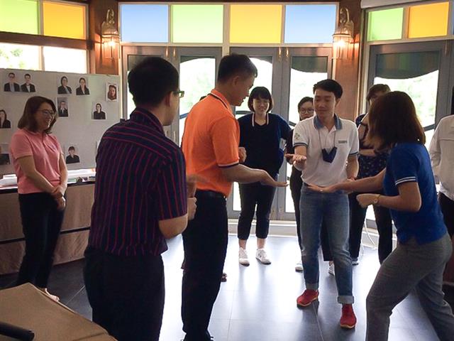 ทีมนักวิจัยคณะศิลปศาสตร์ ลงพื้นที่เก็บข้อมูลงานวิจัย โครงการ “การพัฒนาทักษะภาษาอังกฤษของนักเรียนศูนย์การเรียนรู้อินทรีย์อาสา”