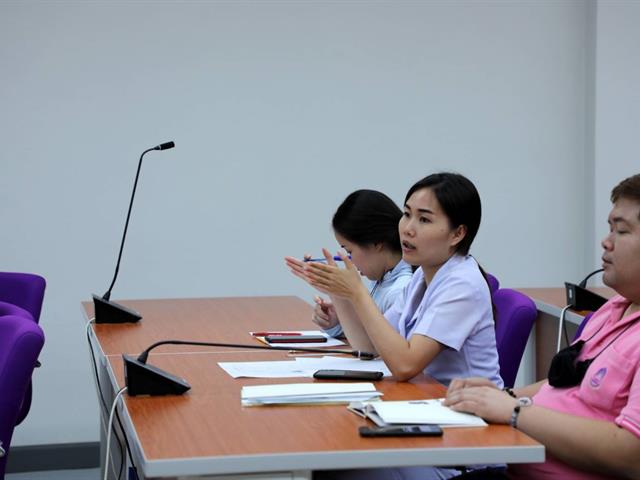 การอบรมความรู้เกี่ยวกับการควบคุมการติดเชื้อในหน่วยจ่ายกลางและการควบคุมขยะติดเชื้อ