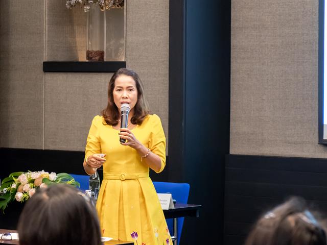 คณะศิลปศาสตร์จัดโครงการพัฒนาบุคลากรสายสนับสนุน “การวิเคราะห์ค่างานและการเขียนแบบประเมินค่างานเพื่อกำหนดตำแหน่งที่สูงขึ้น”