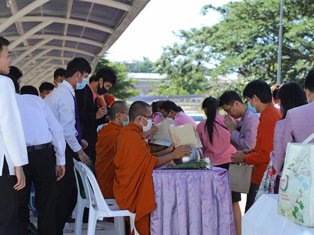 คณะทันตแพทยศาสตร์ เข้าร่วมพิธีสำคัญเนื่องในวันคล้ายวันสถาปนามหาวิทยาลัยพะเยา 