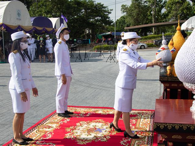 คณะศิลปศาสตร์เข้าร่วมพิธีถวายพานพุ่ม ครบรอบ 10 ปี สถาปนามหาวิทยาลัยพะเยา
