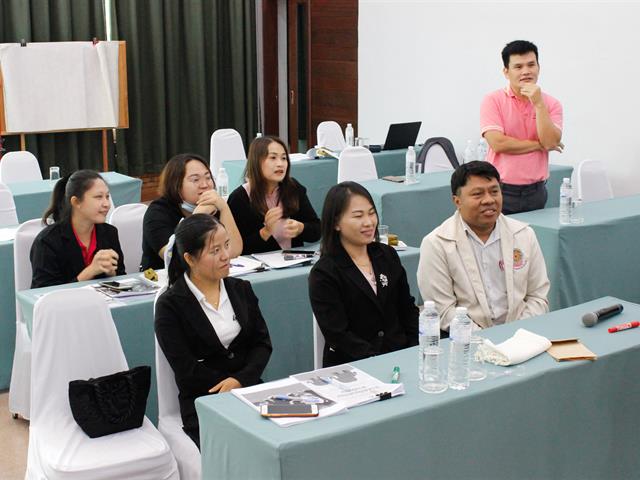 คณะศิลปศาสตร์จัดประชุมเชิงปฏิบัติการ โครงการ “การติดตามและขยายผลโครงการ อ่านได้ เขียนคล่อง ผ่านนิทาน” ณ จังหวัดน่าน