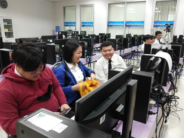 ตัวแทนนิสิตคณะนิติศาสตร์ มหาวิทยาลัยพะเยา   เข้าร่วมการแข่งขันตอบปัญหากฎหมายออนไลน์ทั่วประเทศ ระดับอุดมศึกษา (ปริญญาตรี) ประจำปี 2563 