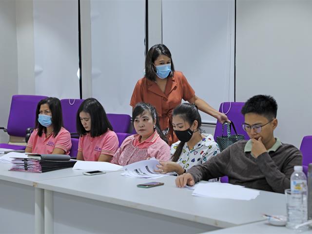 บุคลากรคณะทันตแพทยศาสตร์ มหาวิทยาลัยพะเยา เข้ารับการอบรมหลักสูตร "ความตระหนักในการประยุกต์ใช้มาตรฐาน ISO 9001:2015" และ "การตรวจติดตามภายใน"