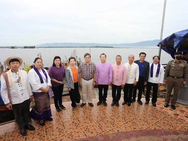 รัฐมนตรี
