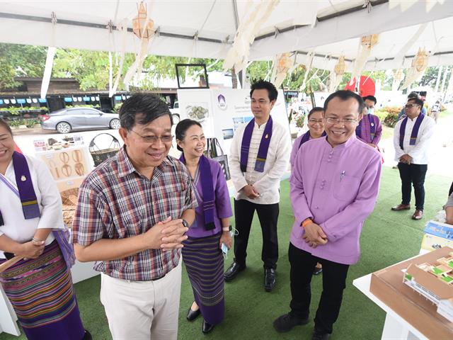 คณะสถาปัตยกรรมศาสตร์และศิลปกรรมศาสตร์  รมต.อว. มหาวิทยาลัยพะเยา 