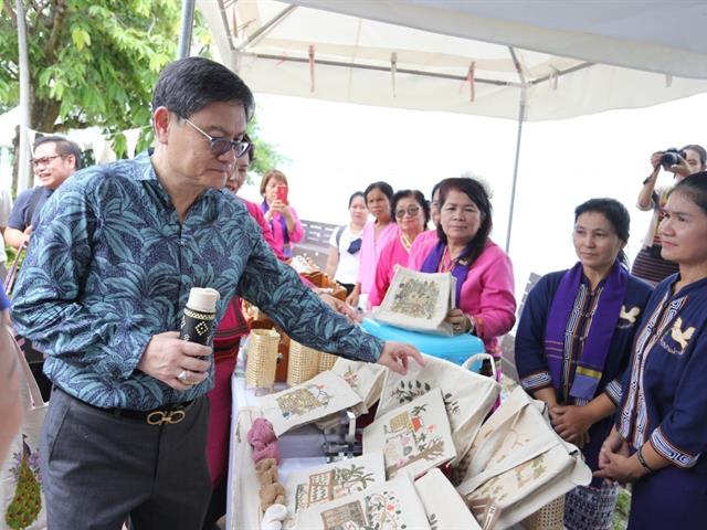 บุคลากร_คณะวิทยาการจัดการและสารสนเทศศาสตร์