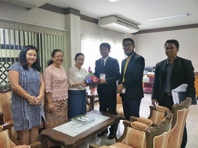 ต้อนรับคณะศึกษาดูงานด้านคลินิกกฎหมาย คณะนิติศาสตร์ มหาวิทยาลัยอุบลราชธานี