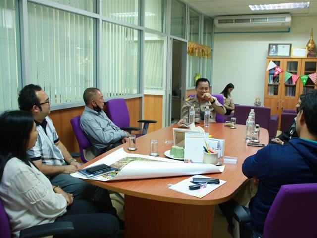 คณะเกษตรศาสตร์และทรัพยากรธรรมชาติ ม.พะเยา ต้อนรับผู้อำนวยการโรงเรียนเชียงคำวิทยาคม ปรึกษา หารือ การสร้างหลักสูตร Credit Bank