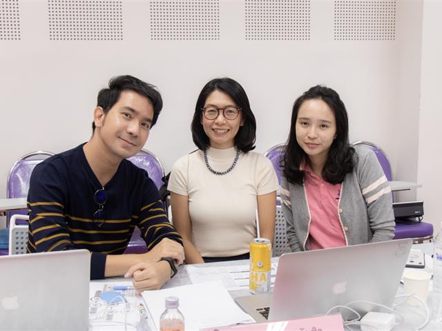 คณะศิลปศาสตร์จัดโครงการอบรมเชิงปฏิบัติการ การสร้างความเข้าใจการบริหารหลักสูตร และการเขียนรายงานการประเมินตนเองระดับหลักสูตร (AUN-QA)
