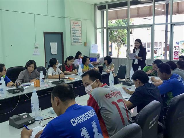 คณะศิลปศาสตร์ ลงพื้นที่เพื่อประเมินศักยภาพวิสาหกิจชุมชน รวีวรรณกล้วยกรอบ ณ ห้องประชุมเทศบาลตำบลเจริญราษฎร์ อำเภอแม่ใจ จังหวัดพะเยา