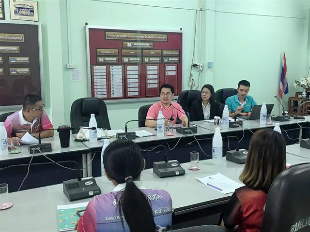 คณะศิลปศาสตร์ ลงพื้นที่เพื่อประเมินศักยภาพวิสาหกิจชุมชน รวีวรรณกล้วยกรอบ ณ ห้องประชุมเทศบาลตำบลเจริญราษฎร์ อำเภอแม่ใจ จังหวัดพะเยา