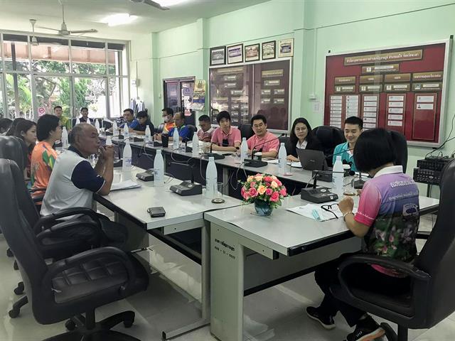 คณะศิลปศาสตร์ ลงพื้นที่เพื่อประเมินศักยภาพวิสาหกิจชุมชน รวีวรรณกล้วยกรอบ ณ ห้องประชุมเทศบาลตำบลเจริญราษฎร์ อำเภอแม่ใจ จังหวัดพะเยา