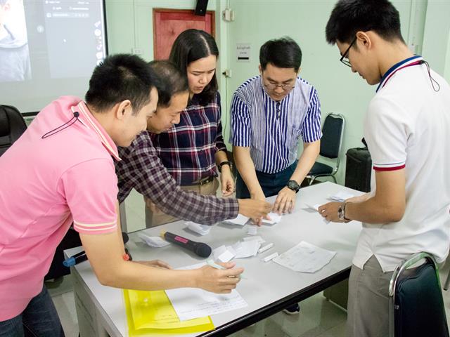 คณะศิลปศาสตร์ จัดโครงการ “เทคนิคการขายของออนไลน์และการไลฟ์ขายของออนไลน์”