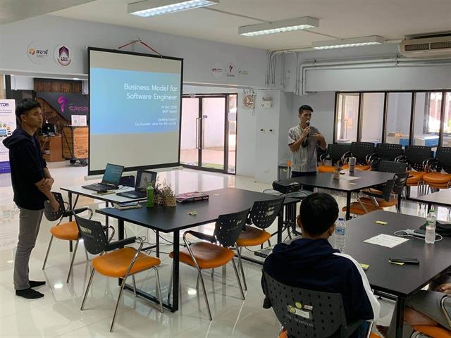 สร้างกลยุทธ์ธุรกิจด้วย Business Model Canvas