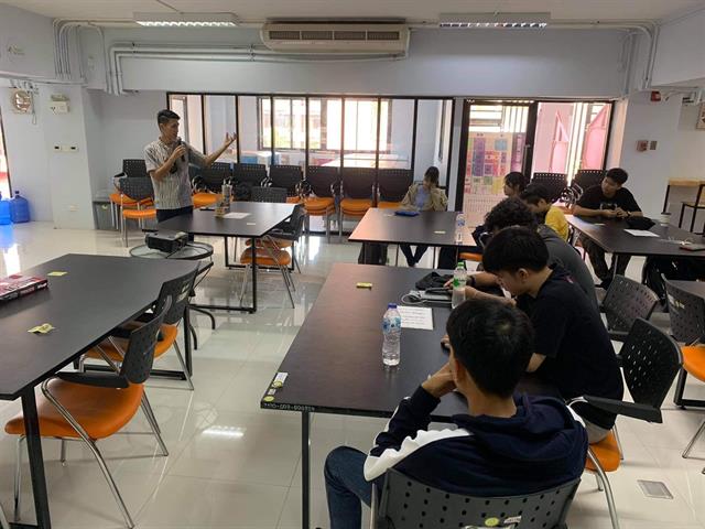 สร้างกลยุทธ์ธุรกิจด้วย Business Model Canvas