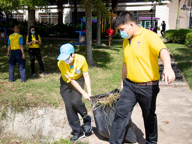 รองคณบดีฝ่ายคุณภาพนิสิต คณะศิลปศาสตร์ เข้าร่วมกิจกรรมจิตอาสาพระราชทาน