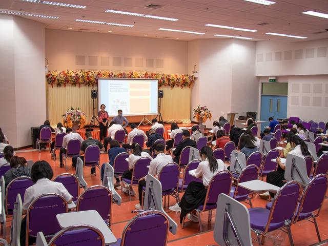 คณะศิลปศาสตร์ จัดการทดสอบวัดความรู้ภาษาอังกฤษ เพื่อประกอบการสำเร็จการศึกษา ระดับปริญญาตรี