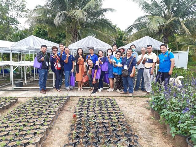 คณะเกษตรศาสตร์ฯ เปิดสอนแล้ว !! สำหรับหลักสูตรพันธุ์ใหม่เพื่อสร้างกำลังคนที่มีสมรรถนะสูง " นักเทคโนโลยีและนวัตกรรมการจัดการเกษตรสู่ Smart Farming " รุ่นที่ 2