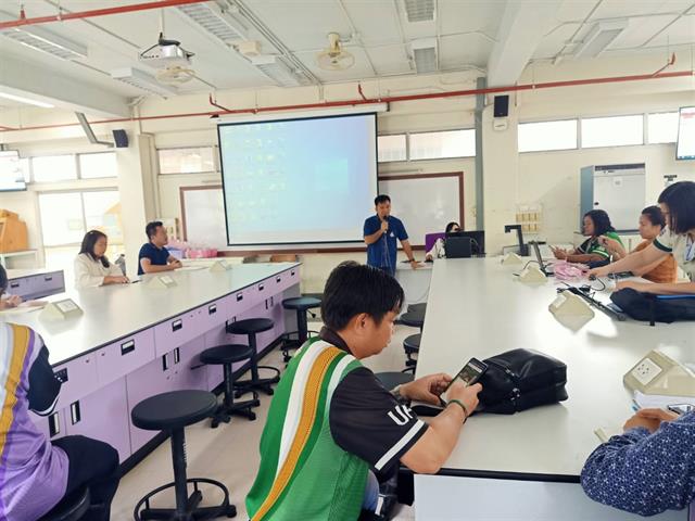 คณะเกษตรศาสตร์ฯ จัดโครงการ " แบ่งปันประสบการณ์จากนักวิจัยพี่เลี้ยงให้กับนักวิจัยสายสนับสนุน " 