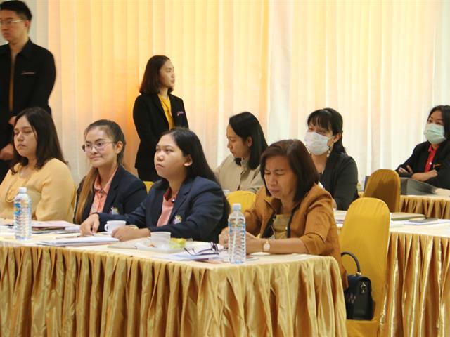 มหาวิทยาลัยพะเยาจัดสัมนาครูแนะแนวจังหวัดลพบุรี