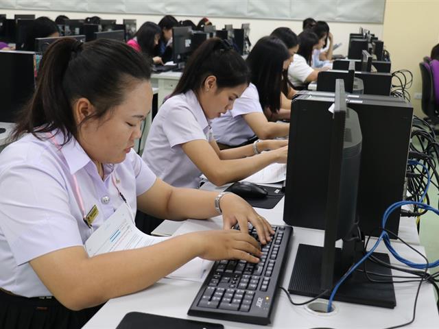 หลักสูตรวิทยาศาสตรบัณฑิต สาขาวิชาอนามัยสิ่งแวดล้อม คณะแพทยศาสตร์ ได้จัดโครงการเตรียมความพร้อมนิสิตสหกิจศึกษา ในหัวข้อทางวิชาการและทักษะด้านต่าง ๆ