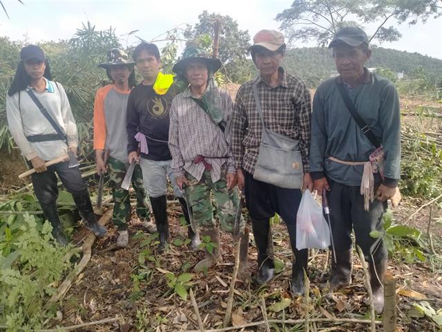 ศูนย์การเรียนรู้นกยูงไทย