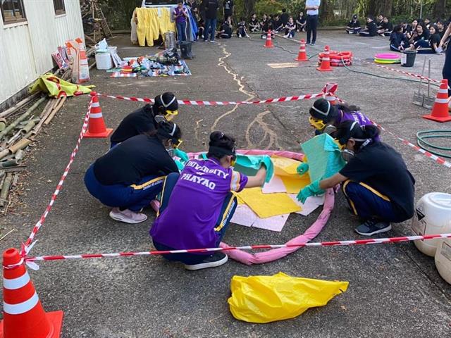สาขาวิชาอาชีวอนามัยและความปลอดภัย จัดกิจกรรมฝึกอบรมการตอบโต้สารเคมีรั่วไหล