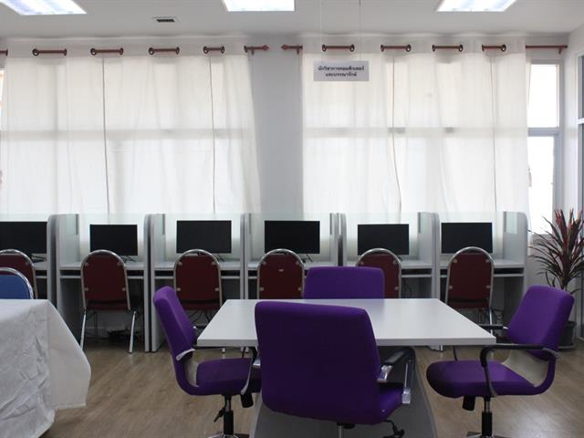 เยี่ยมชมคณะสถาปัตยกรรมศาสตร์และศิลปกรรมศาสตร์