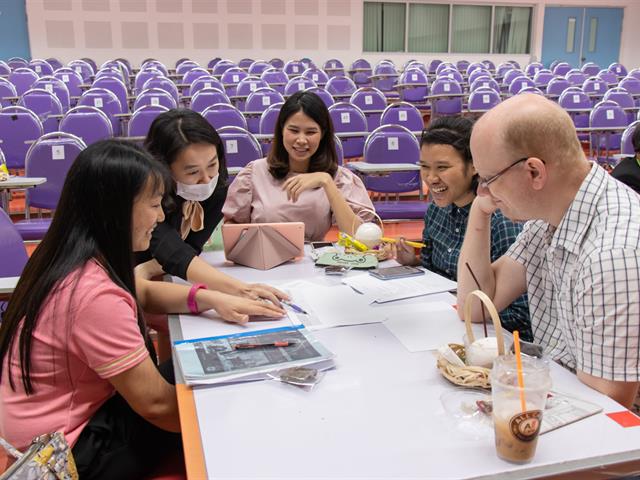 คณะศิลปศาสตร์ จัดโครงการพัฒนาอาจารย์สาขาวิชาภาษาอังกฤษ