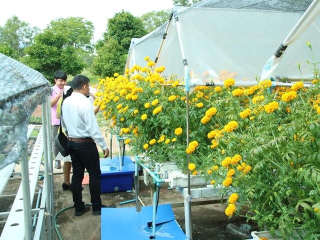 คณะเกษตรศาสตร์ฯ ต้อนรับคณะศึกงานดูงานจากโรงเรียนผดุงราษฎร์ จ.พิษณุโลก 