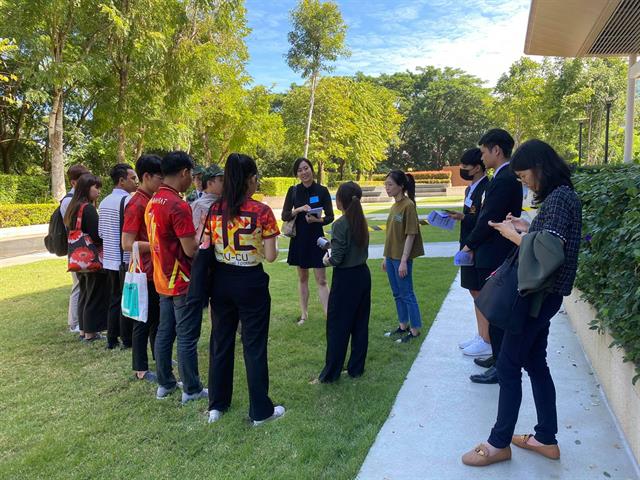 รองคณบดีฝ่ายนวัตกรรมการสอนและพัฒนาคุณภาพนิสิต คณะนิติศาสตร์ มหาวิทยาลัยพะเยา ได้รับเชิญจาก International Committee of Red Cross (ICRC) ให้เข้าร่วมเป็นกรรมการ และผู้สังเกตการณ์ในการแข่งขันการแสดงบทบาทสมมติ และว่าความศาลจำลองเกี่ยวกับกฎหมายมนุษยธรรมระหว่างประเทศ และเข้าร่วมการสัมมนากฎหมายมนุษยธรรมระหว่างประเทศ