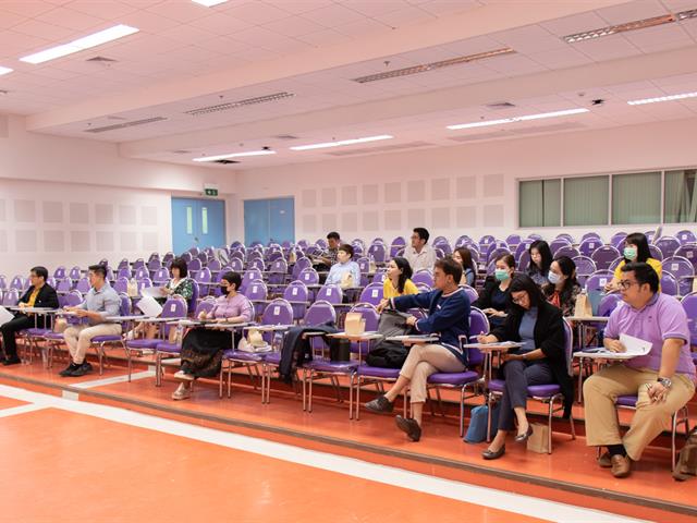 คณะศิลปศาสตร์จัดโครงการปฐมนิเทศอาจารย์ใหม่และอบรมกรอบมาตรฐานวิชาชีพ UP-PSF ระดับที่ 1 กิจกรรมที่  3  การพัฒนาศักยภาพด้านการวัดและประเมินผล